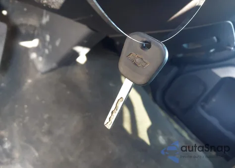 2015 Chevrolet Silverado 1500 2Lt from USA, damaged, VIN 3GCUKREC8FG406972